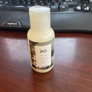 R+Co Bel Air smoothing shampoo